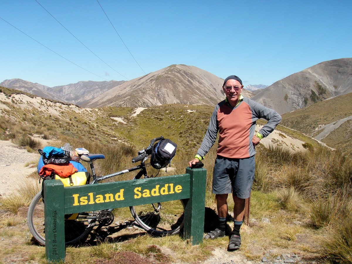 1-ACTAAnothersaddle.jpg (298316 bytes)